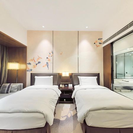 Doubletree By Hilton Ningbo Beilun Hotel Buitenkant foto