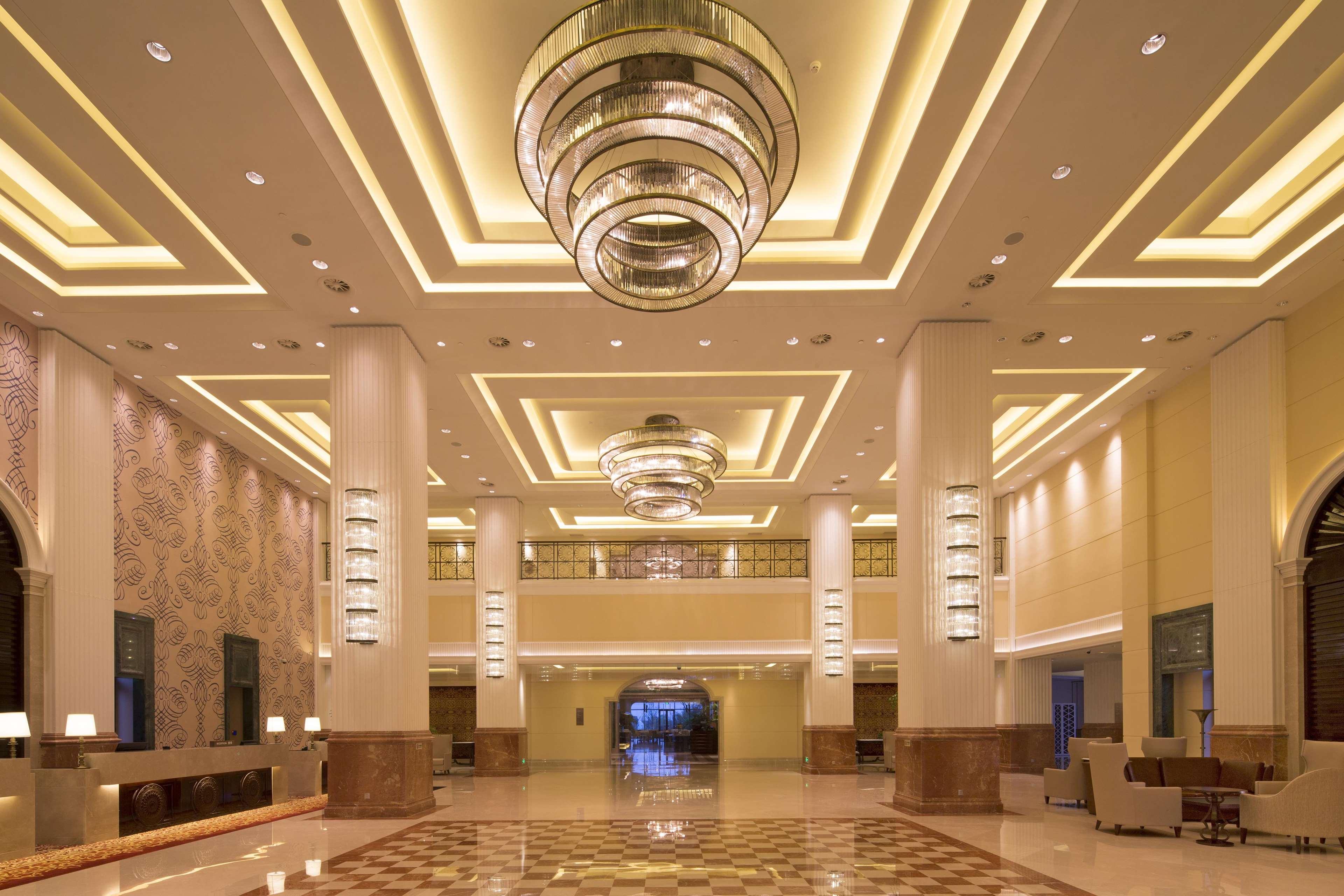 Doubletree By Hilton Ningbo Beilun Hotel Buitenkant foto