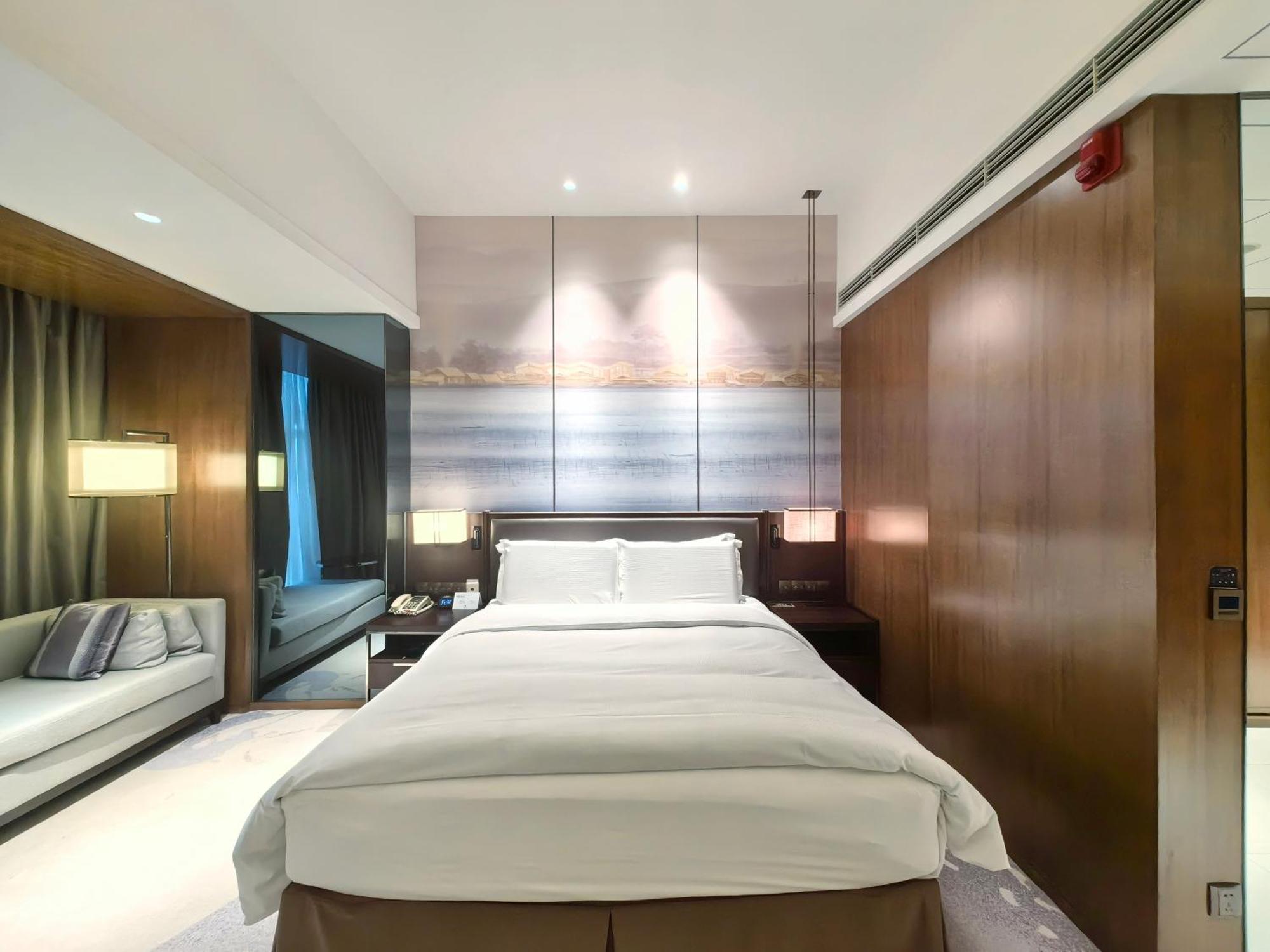 Doubletree By Hilton Ningbo Beilun Hotel Buitenkant foto
