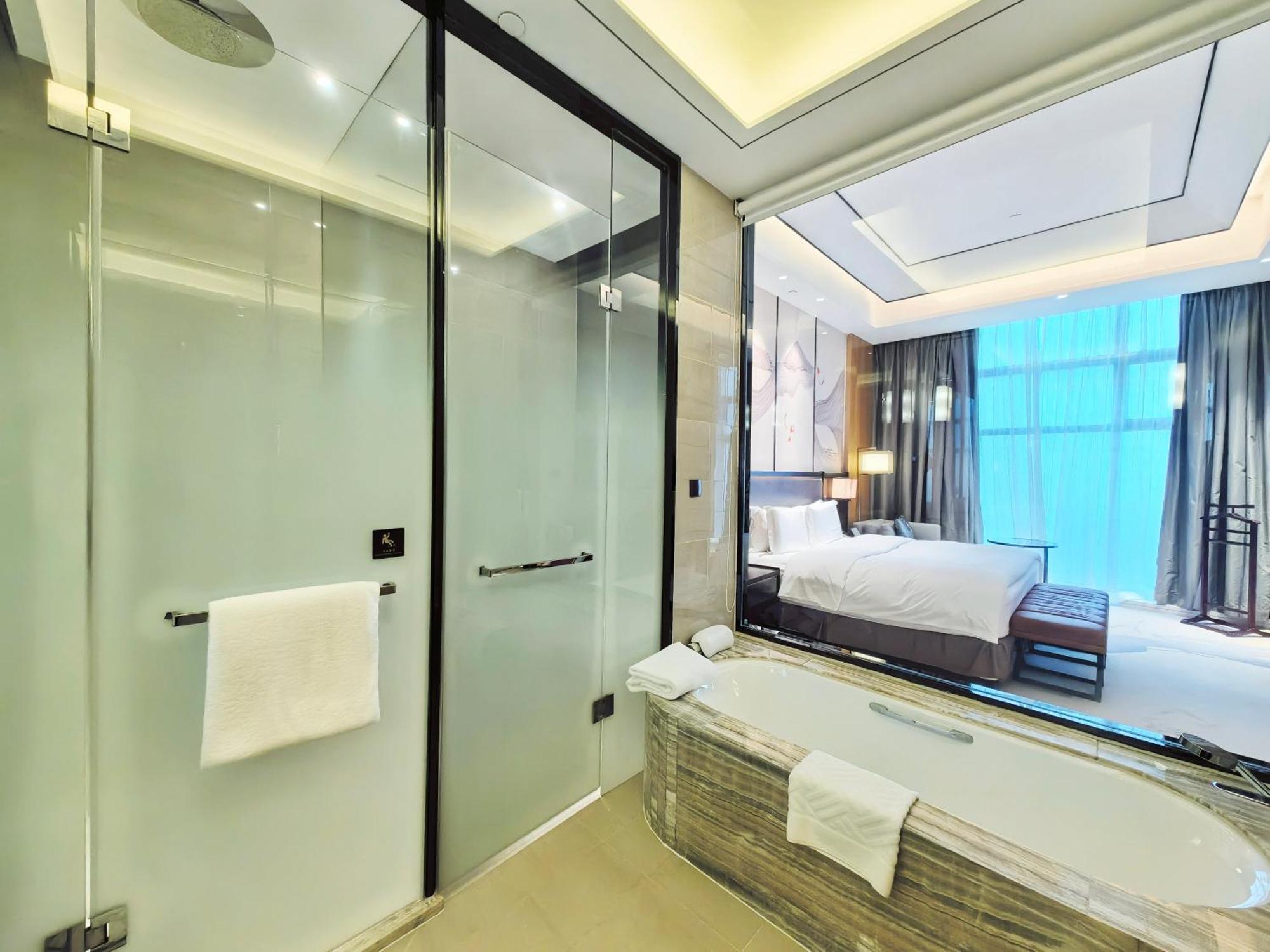 Doubletree By Hilton Ningbo Beilun Hotel Buitenkant foto