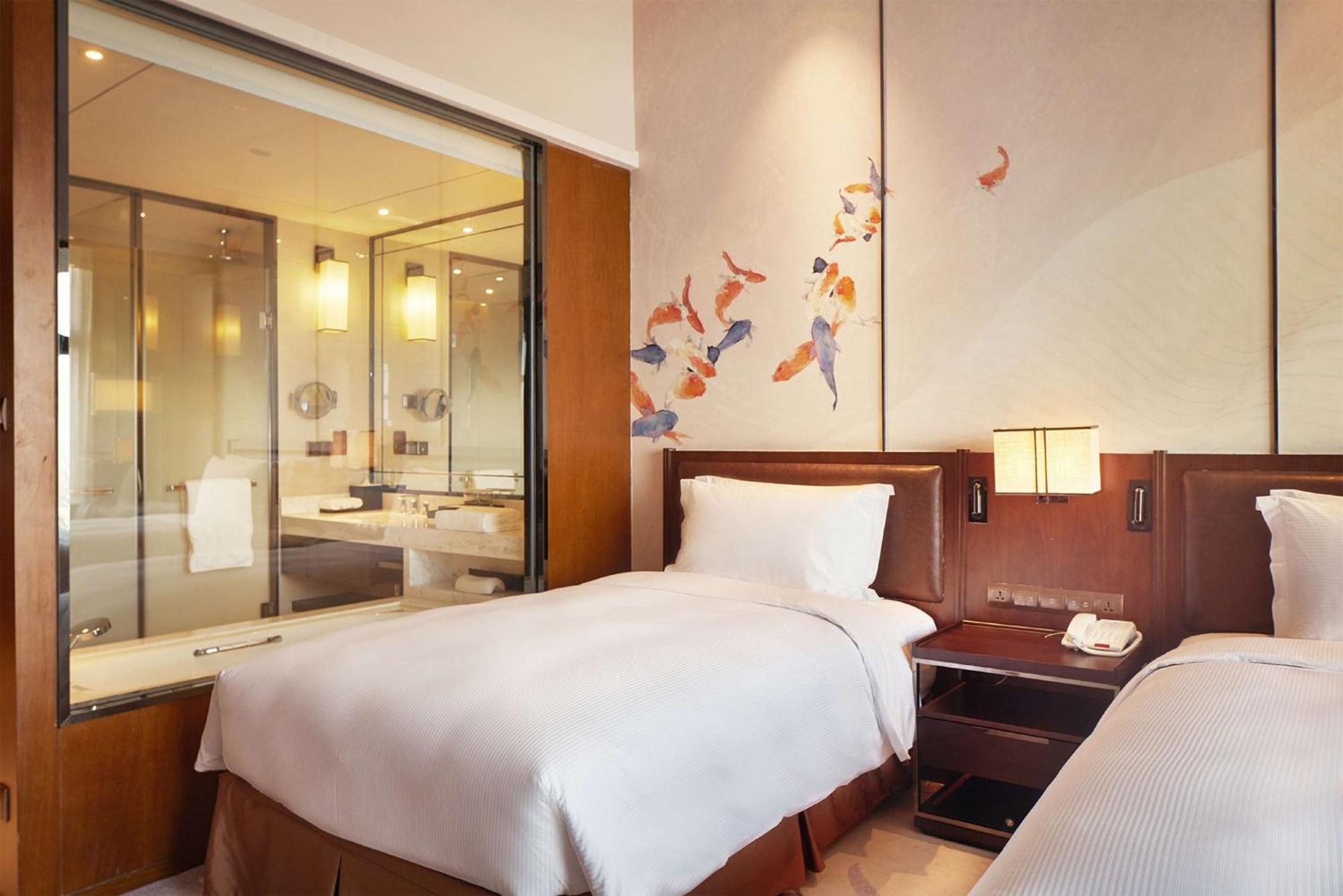 Doubletree By Hilton Ningbo Beilun Hotel Buitenkant foto